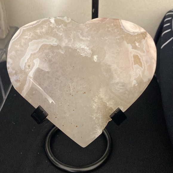Pink amethyst heart - Picture 2 of 2